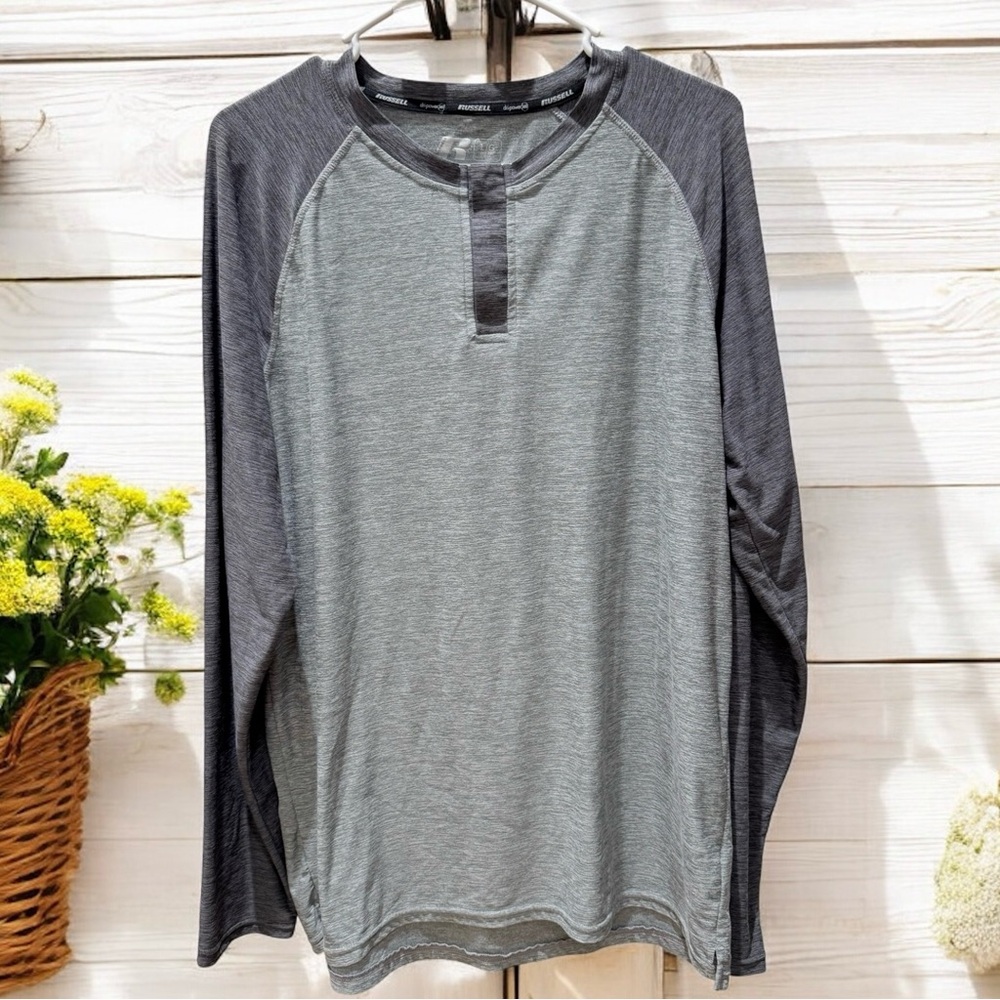 Men's Gray Long Sleeve Henley Shirt